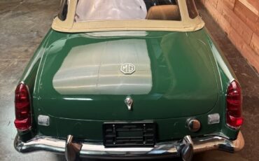 MG-MGB-1977-Convertible-7