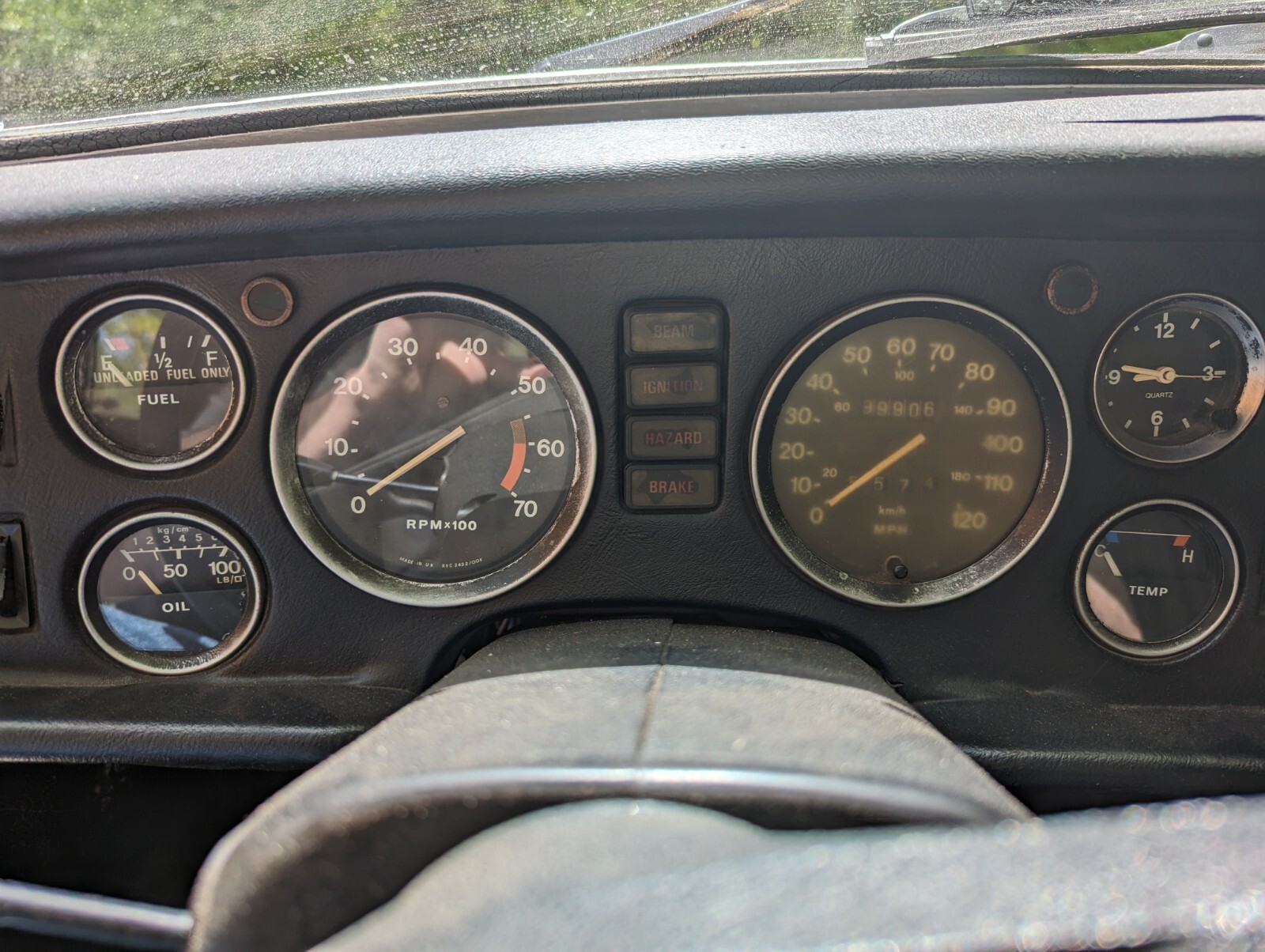 MG-MGB-1978-Convertible-12