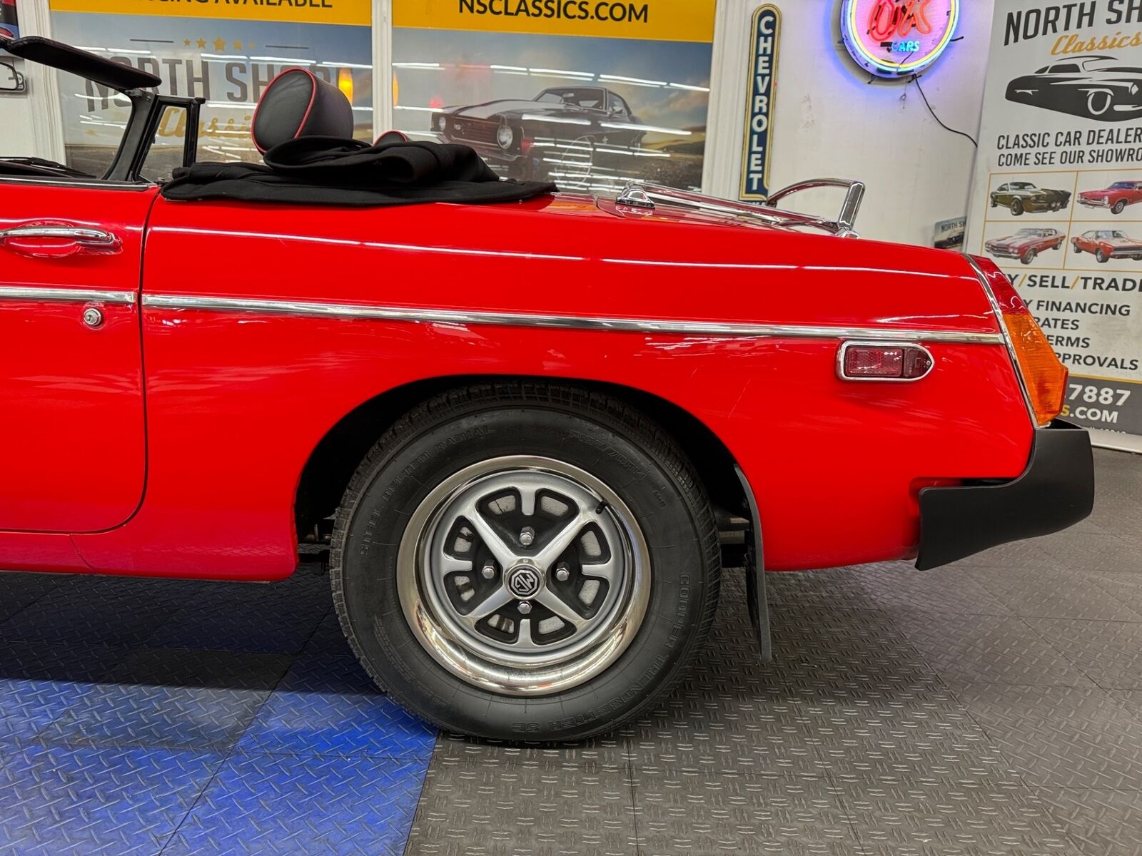 MG-MGB-1978-Convertible-21