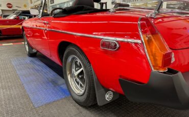 MG-MGB-1978-Convertible-22