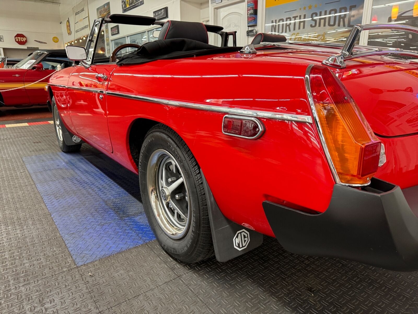 MG-MGB-1978-Convertible-22