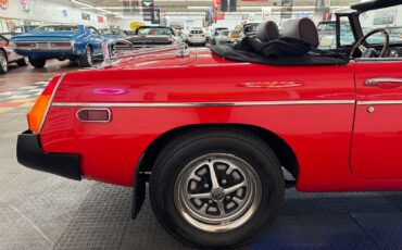 MG-MGB-1978-Convertible-25