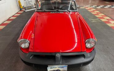MG-MGB-1978-Convertible-4