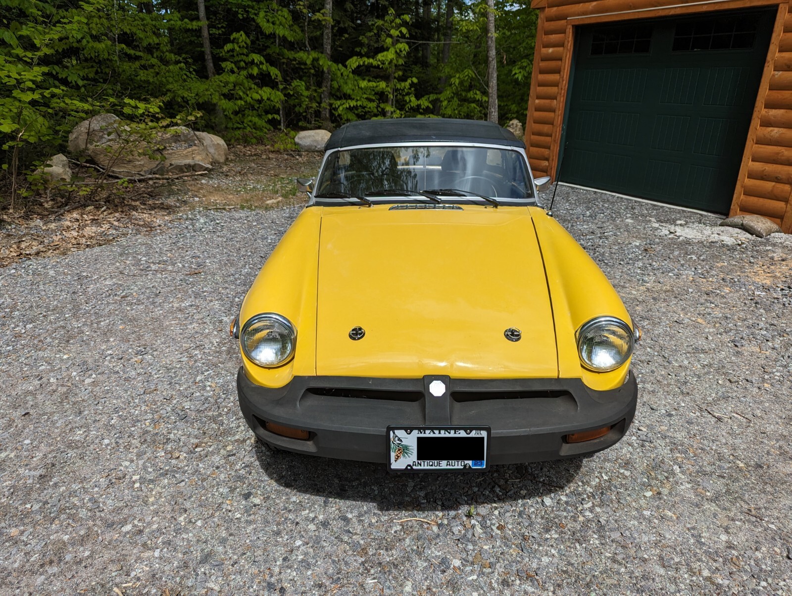 MG-MGB-1978-Convertible-9