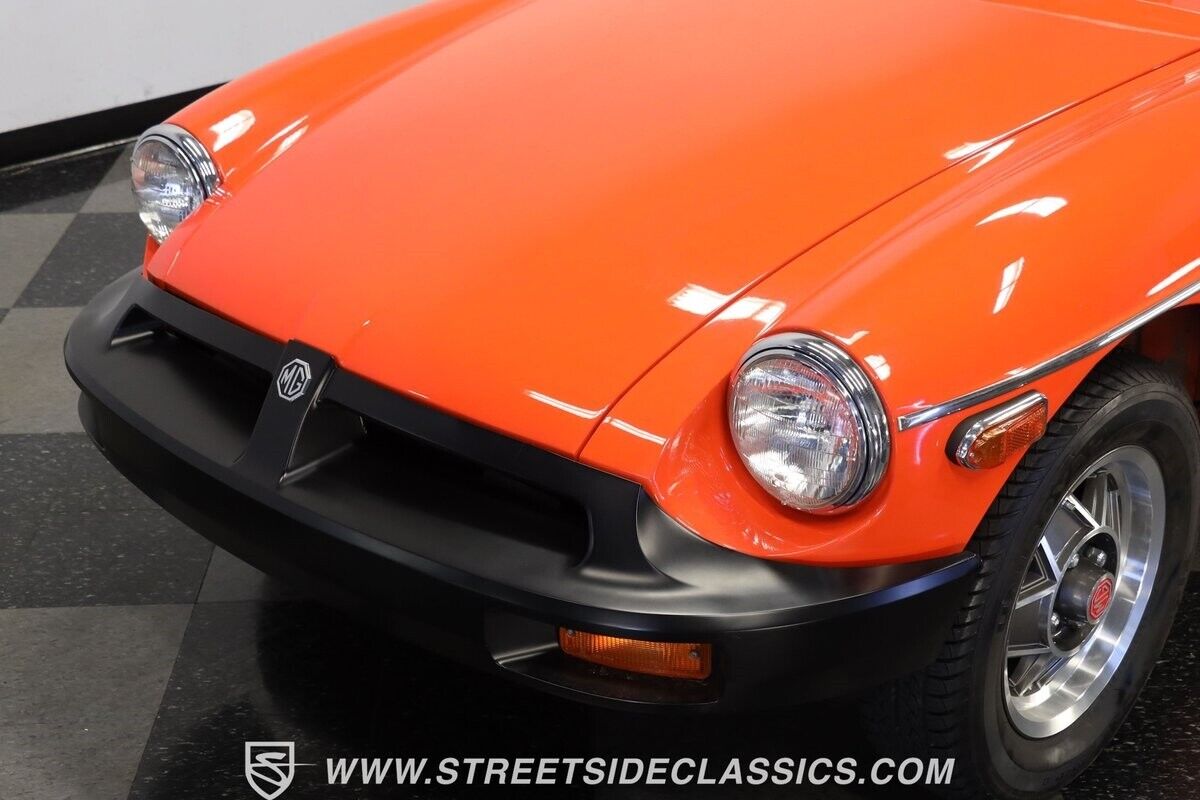 MG-MGB-1979-Convertible-18