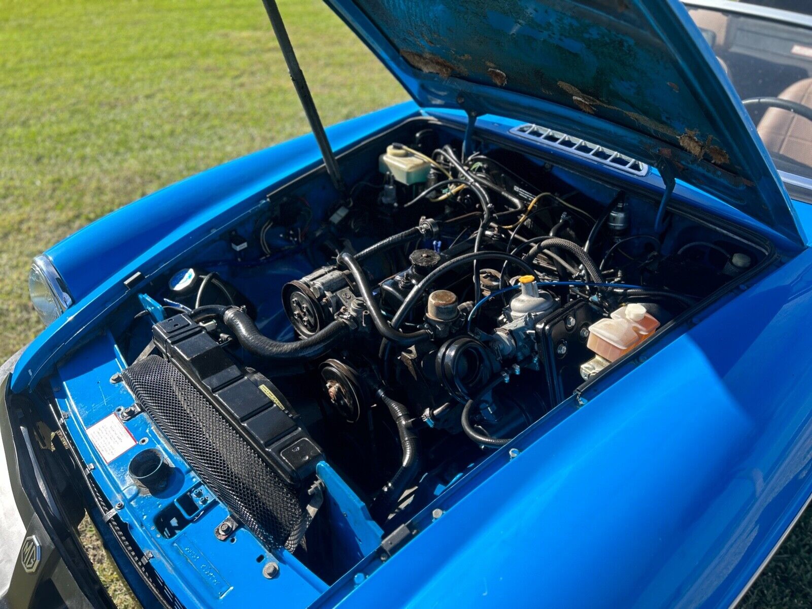 MG-MGB-1979-Convertible-22