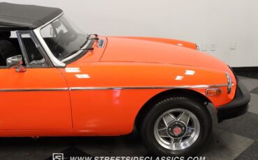 MG-MGB-1979-Convertible-28
