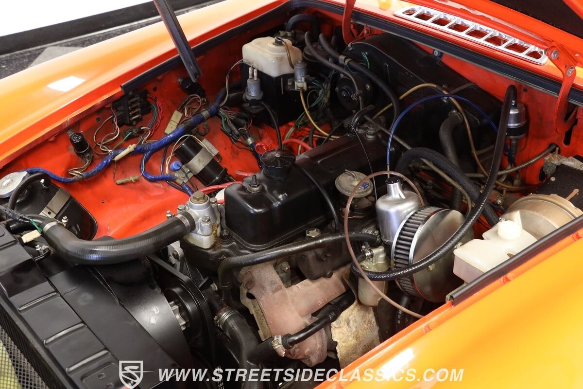 MG-MGB-1979-Convertible-30