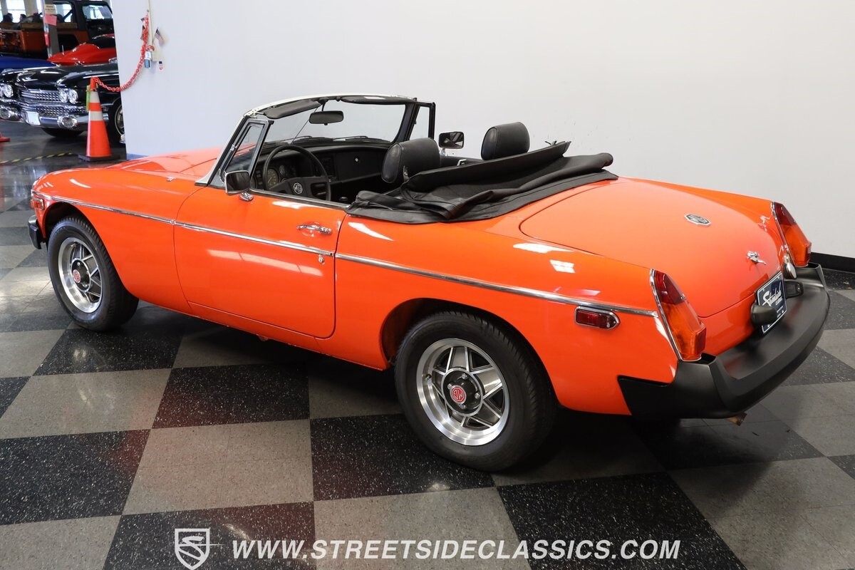 MG-MGB-1979-Convertible-7