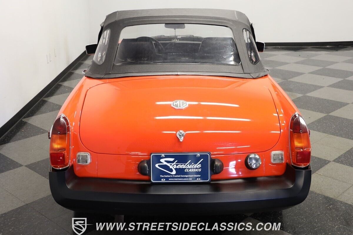MG-MGB-1979-Convertible-9