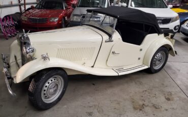 MG-T-Series-1951-Convertible-9