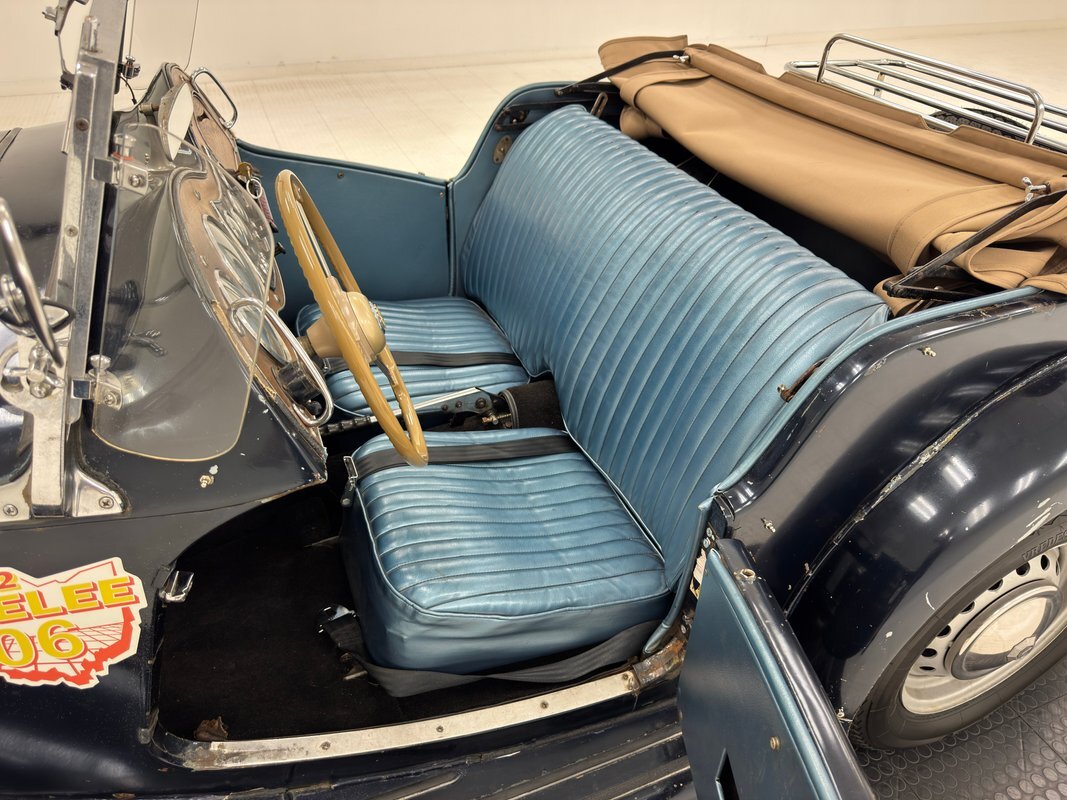 MG-T-Series-1951-Roadster-36