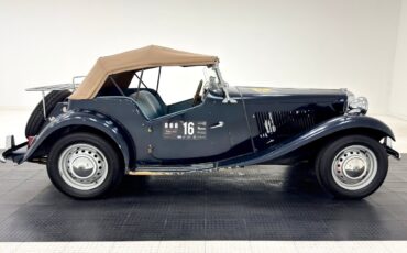 MG-T-Series-1951-Roadster-8