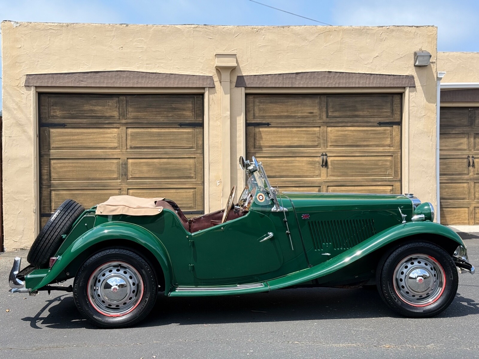 MG-T-Series-1952-4