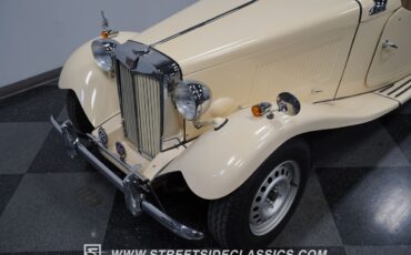MG-T-Series-1952-Convertible-18
