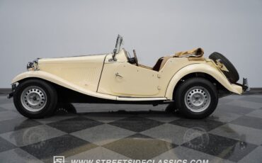 MG-T-Series-1952-Convertible-2