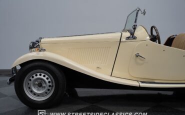 MG-T-Series-1952-Convertible-21