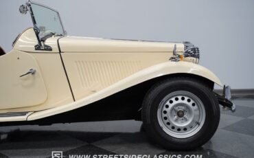 MG-T-Series-1952-Convertible-27