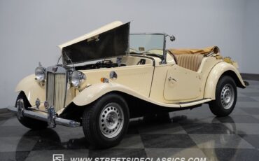MG-T-Series-1952-Convertible-28