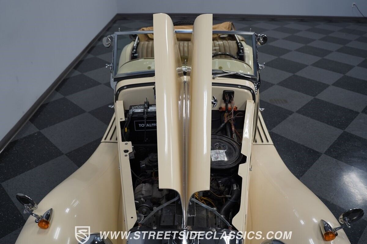 MG-T-Series-1952-Convertible-30