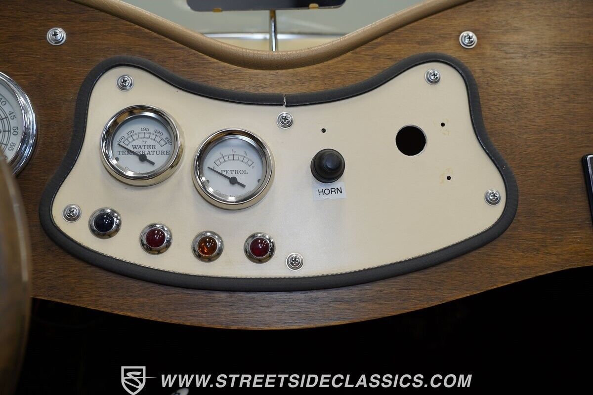 MG-T-Series-1952-Convertible-36