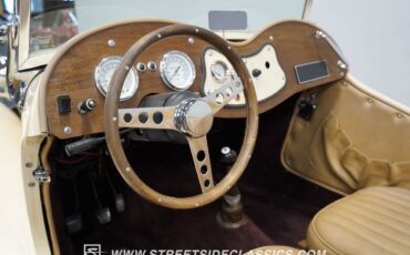 MG-T-Series-1952-Convertible-4