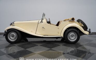 MG-T-Series-1952-Convertible-6