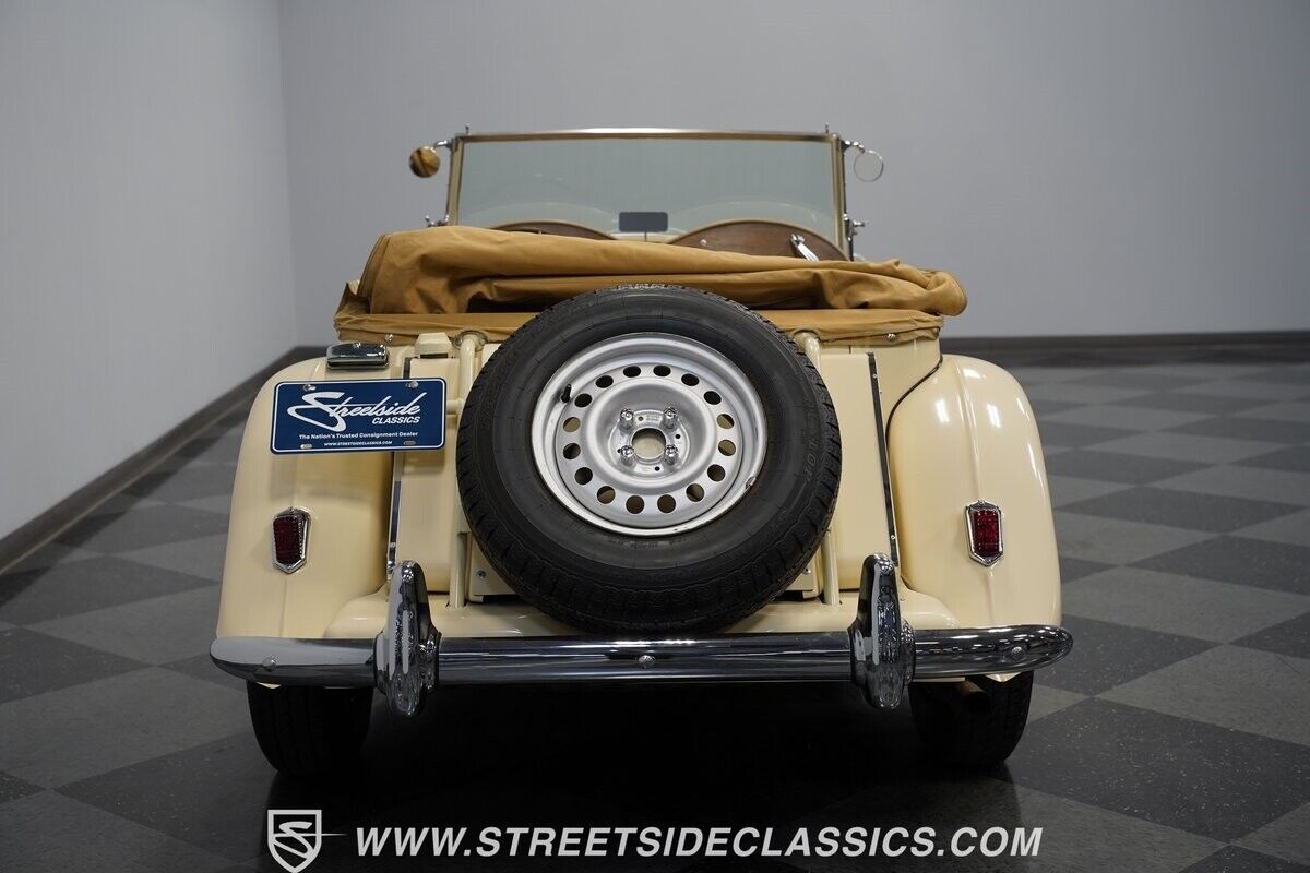 MG-T-Series-1952-Convertible-9