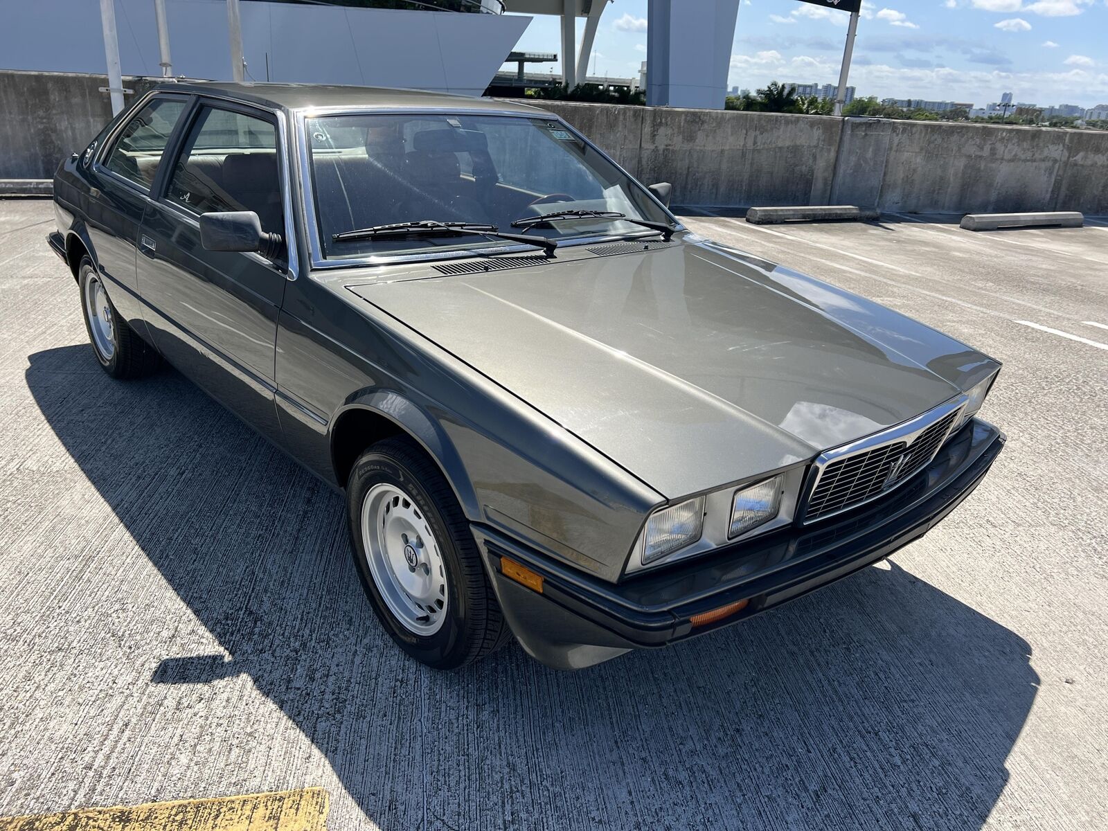 Maserati-Biturbo-1985-SEDAN-2-DR-15