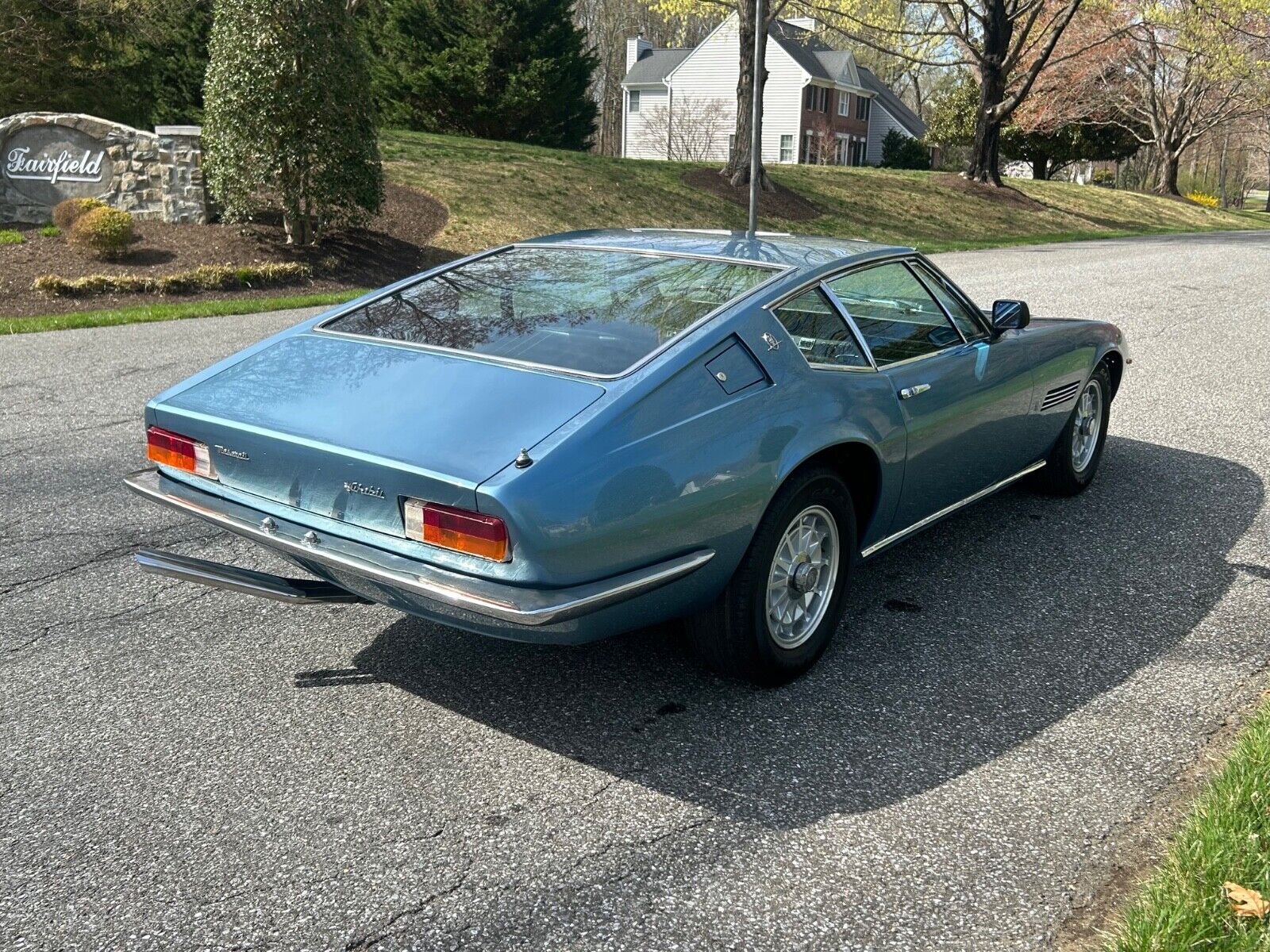 Maserati-Ghibli-1967-Coupe-10