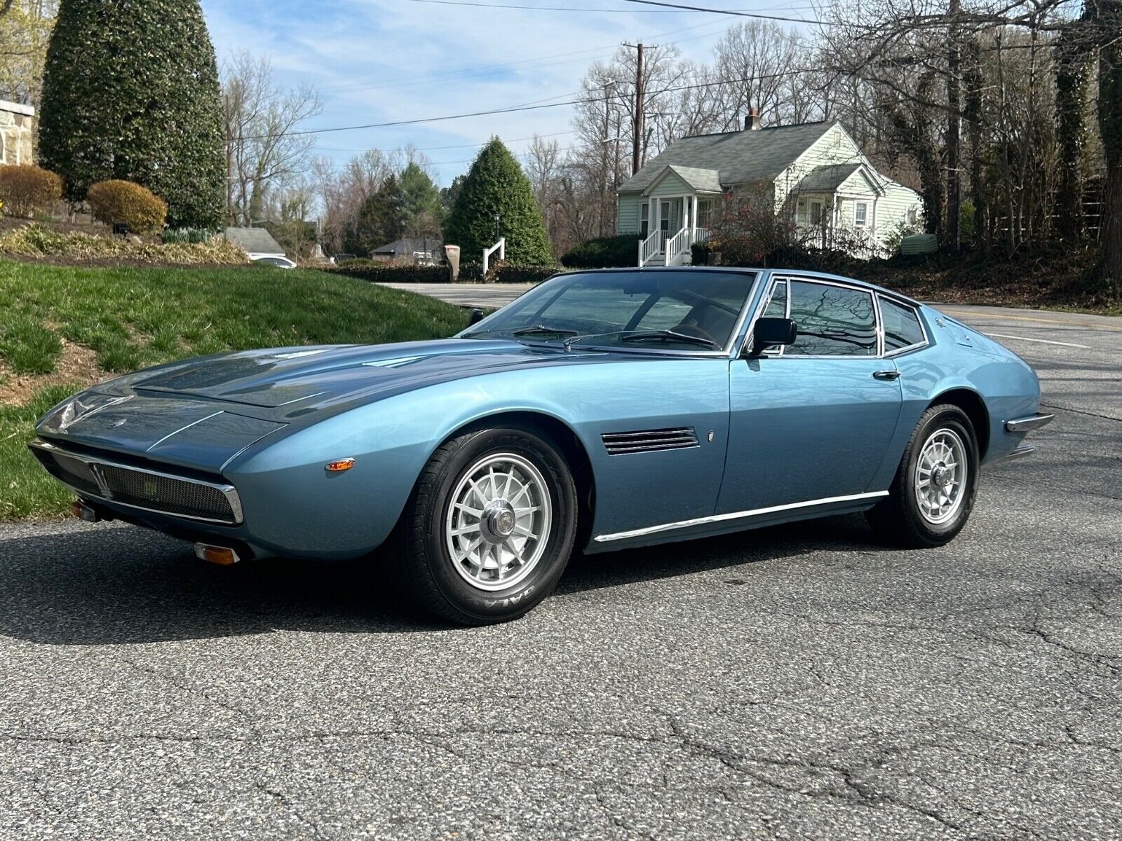 Maserati-Ghibli-1967-Coupe-15