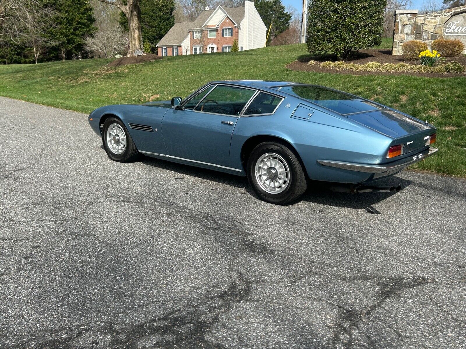 Maserati-Ghibli-1967-Coupe-16