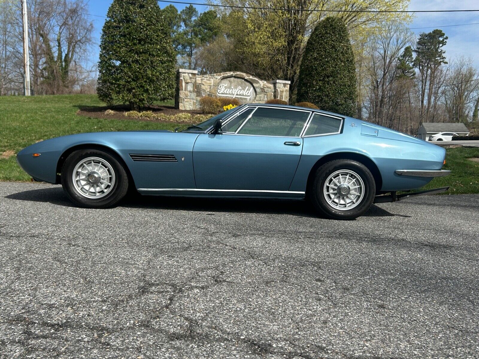 Maserati-Ghibli-1967-Coupe-17