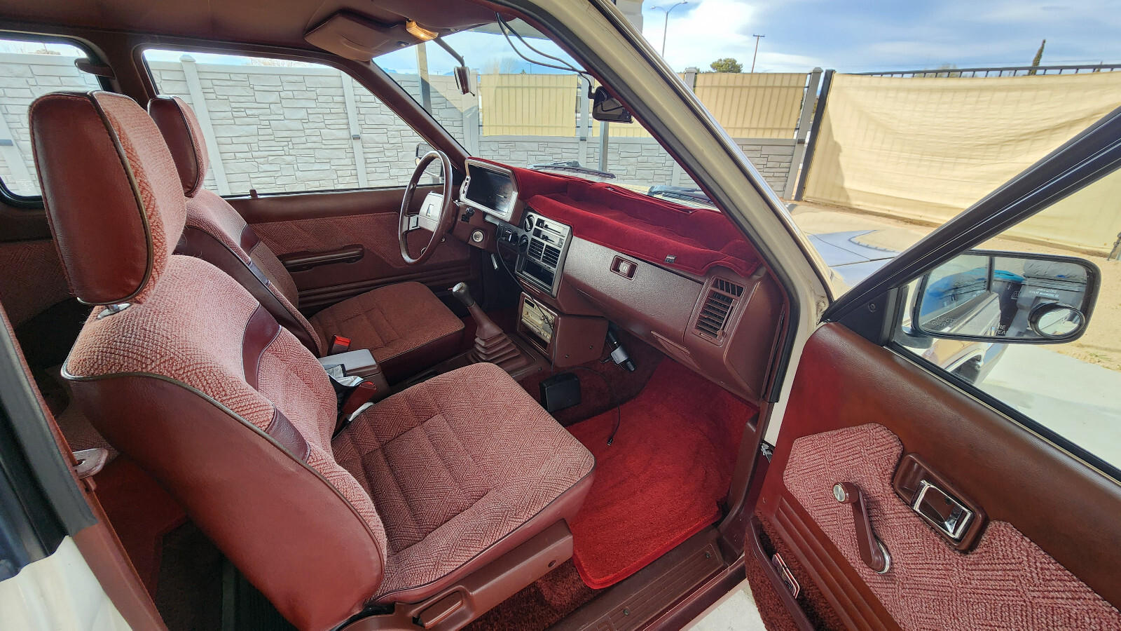 Mazda-B-Series-Pickups-1987-Extended-Cab-Pickup-15