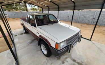 Mazda-B-Series-Pickups-1987-Extended-Cab-Pickup-2