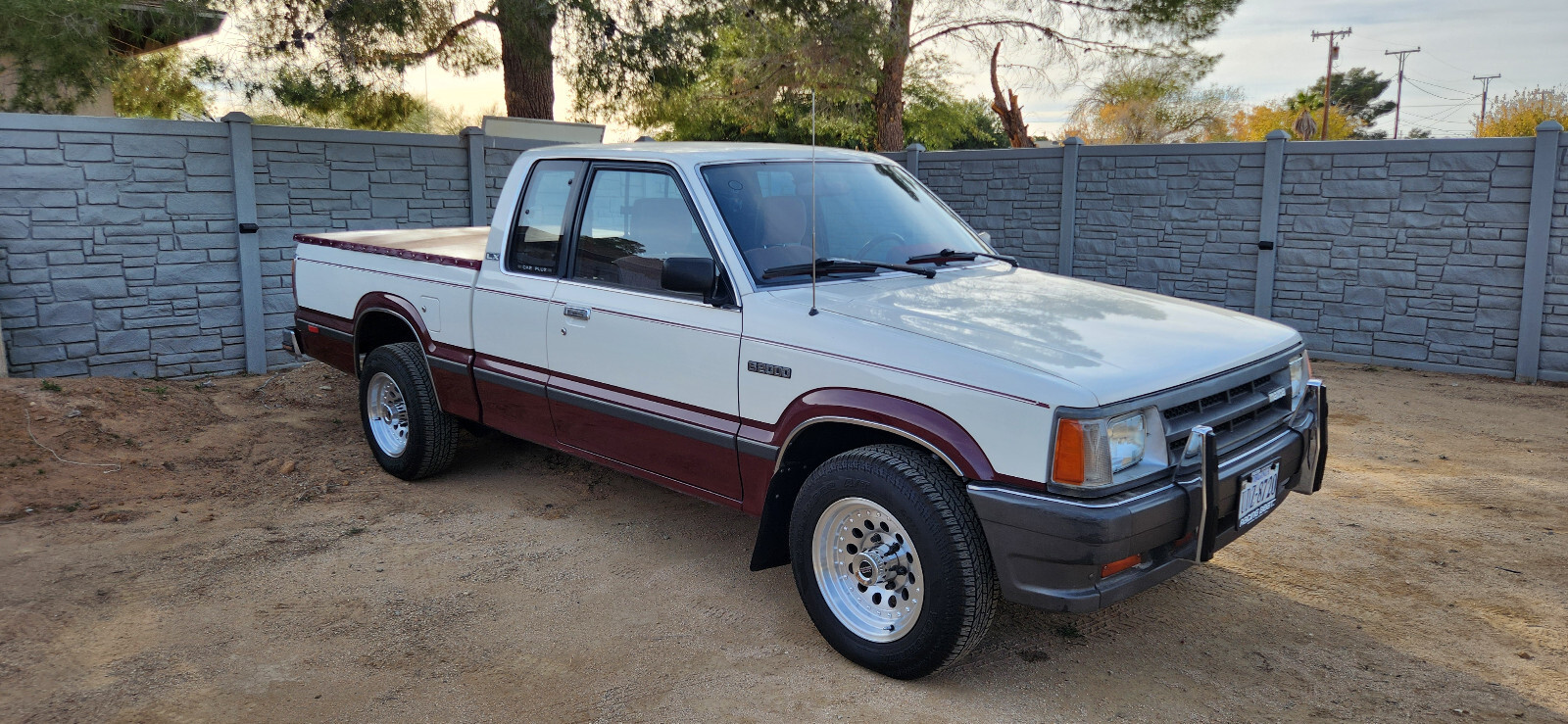 Mazda-B-Series-Pickups-1987-Extended-Cab-Pickup