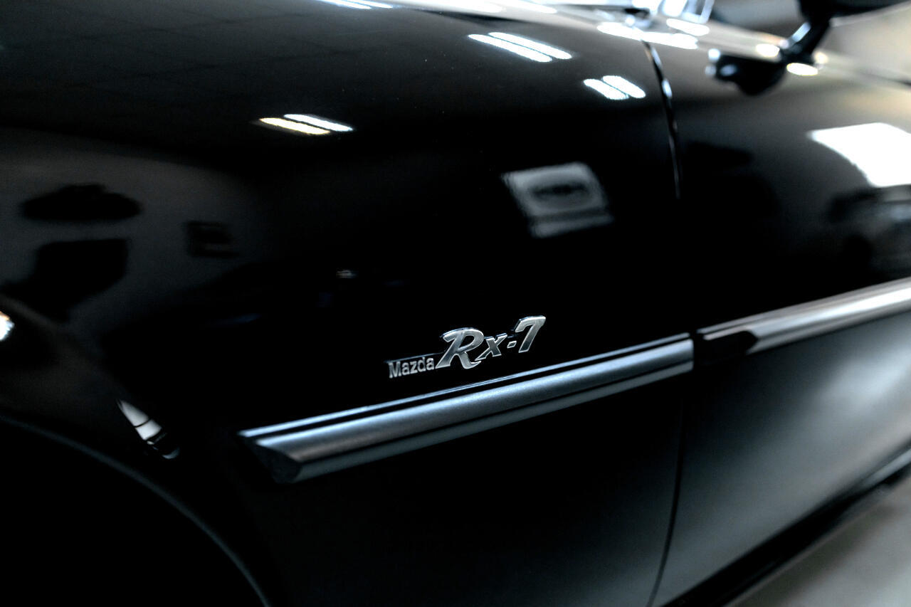 Mazda-RX-7-1980-Coupe-20