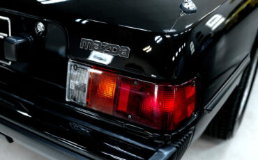 Mazda-RX-7-1980-Coupe-27