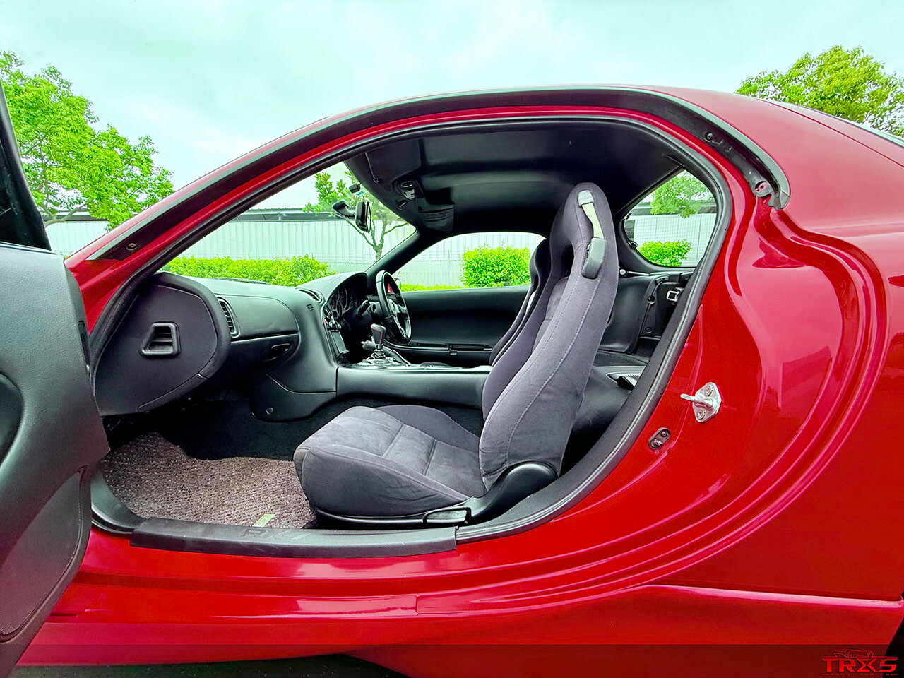 Mazda-RX-7-1992-Coupe-10