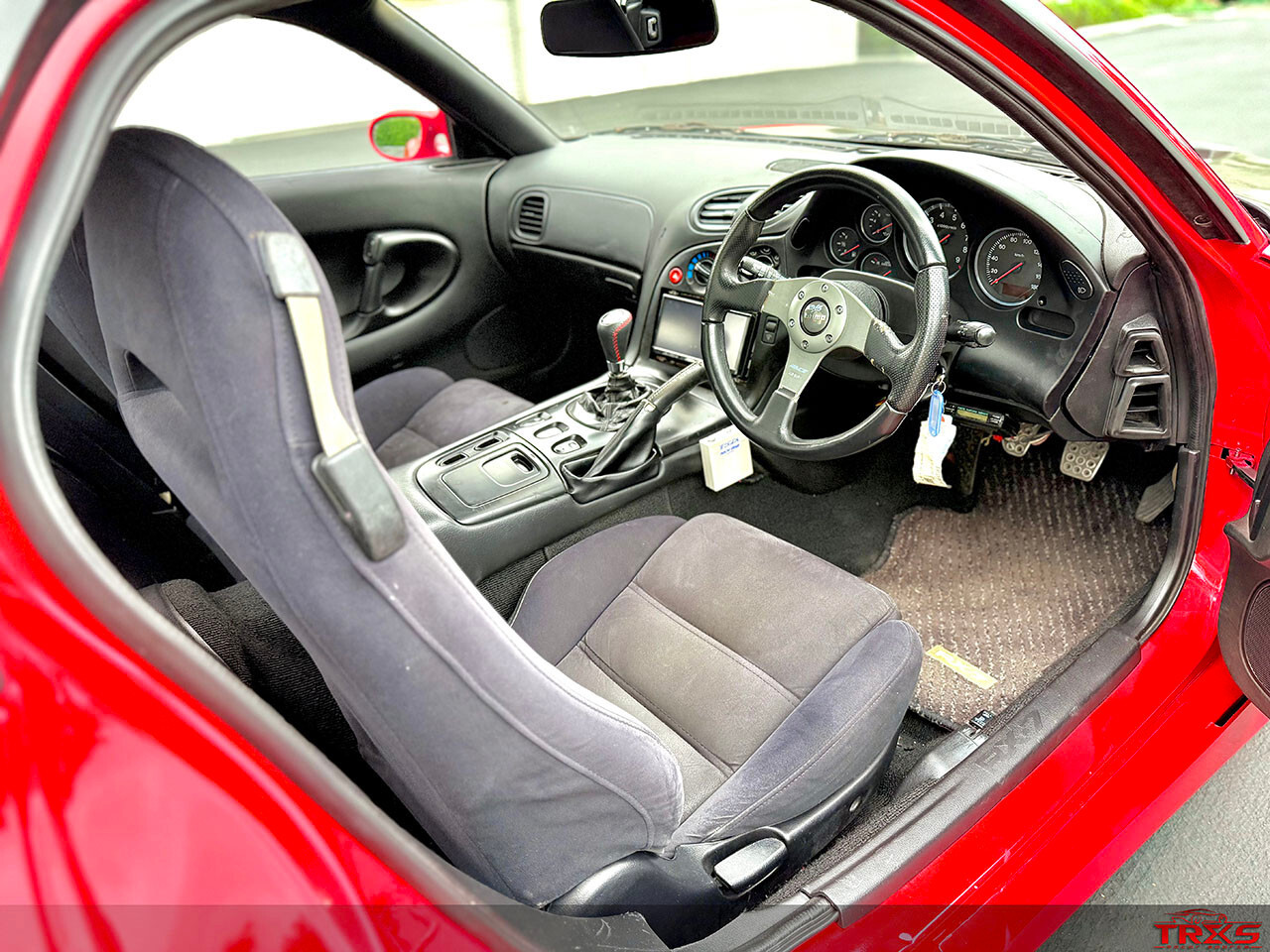 Mazda-RX-7-1992-Coupe-16