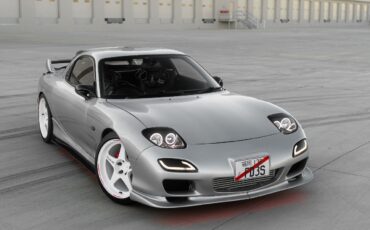 Mazda-RX-7-1992-Coupe-2
