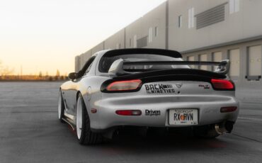 Mazda-RX-7-1992-Coupe-23