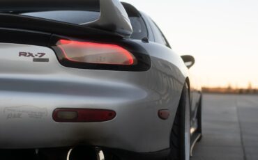 Mazda-RX-7-1992-Coupe-29
