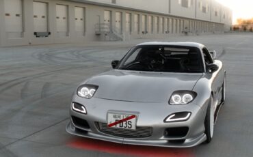 Mazda-RX-7-1992-Coupe-31