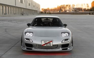 Mazda-RX-7-1992-Coupe-34