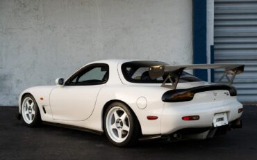 Mazda-RX-7-1993-Coupe-11