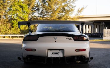 Mazda-RX-7-1993-Coupe-18
