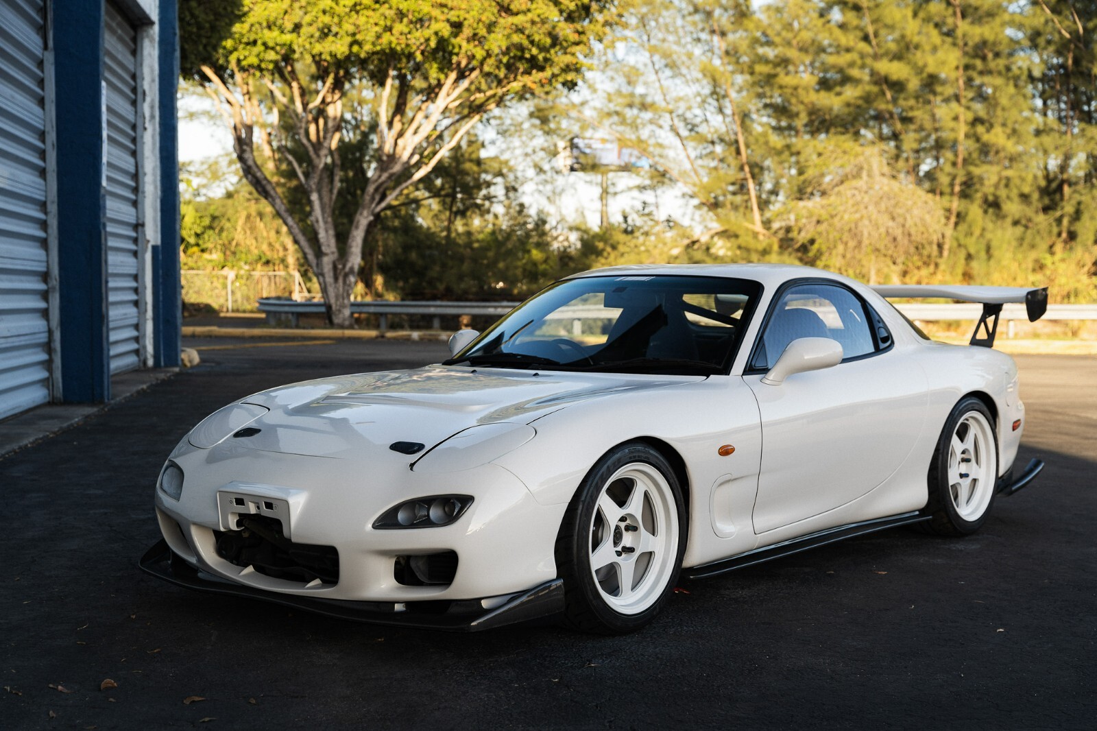 Mazda-RX-7-1993-Coupe-3