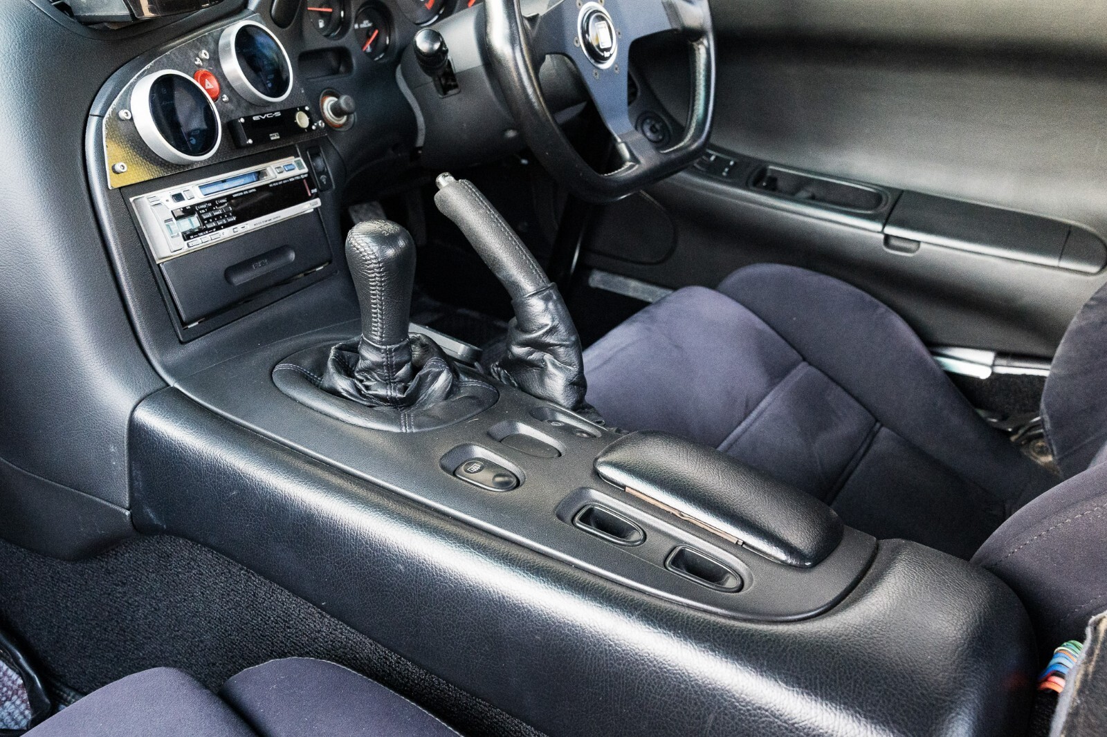 Mazda-RX-7-1993-Coupe-30