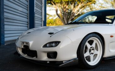Mazda-RX-7-1993-Coupe-4